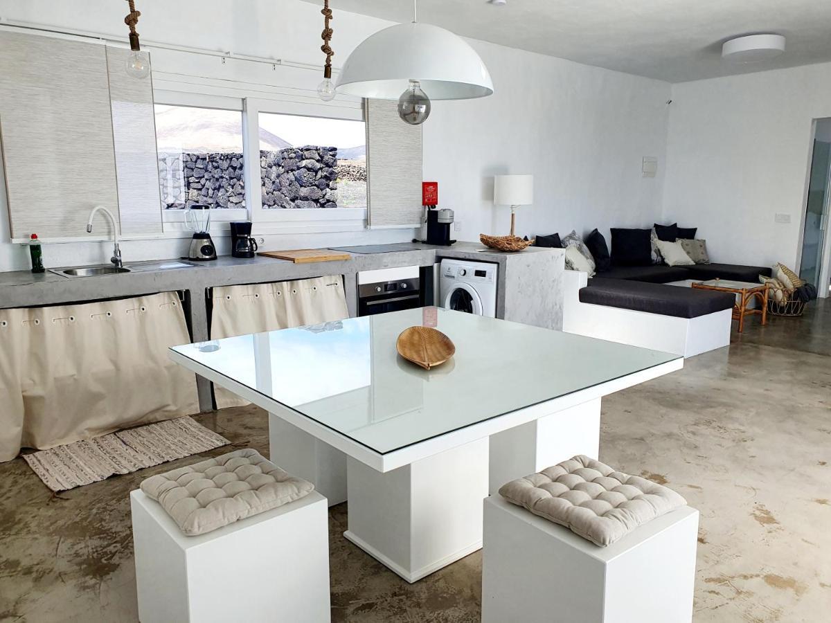 Apartamento Con Vistas Al Oceano Tías Exteriör bild